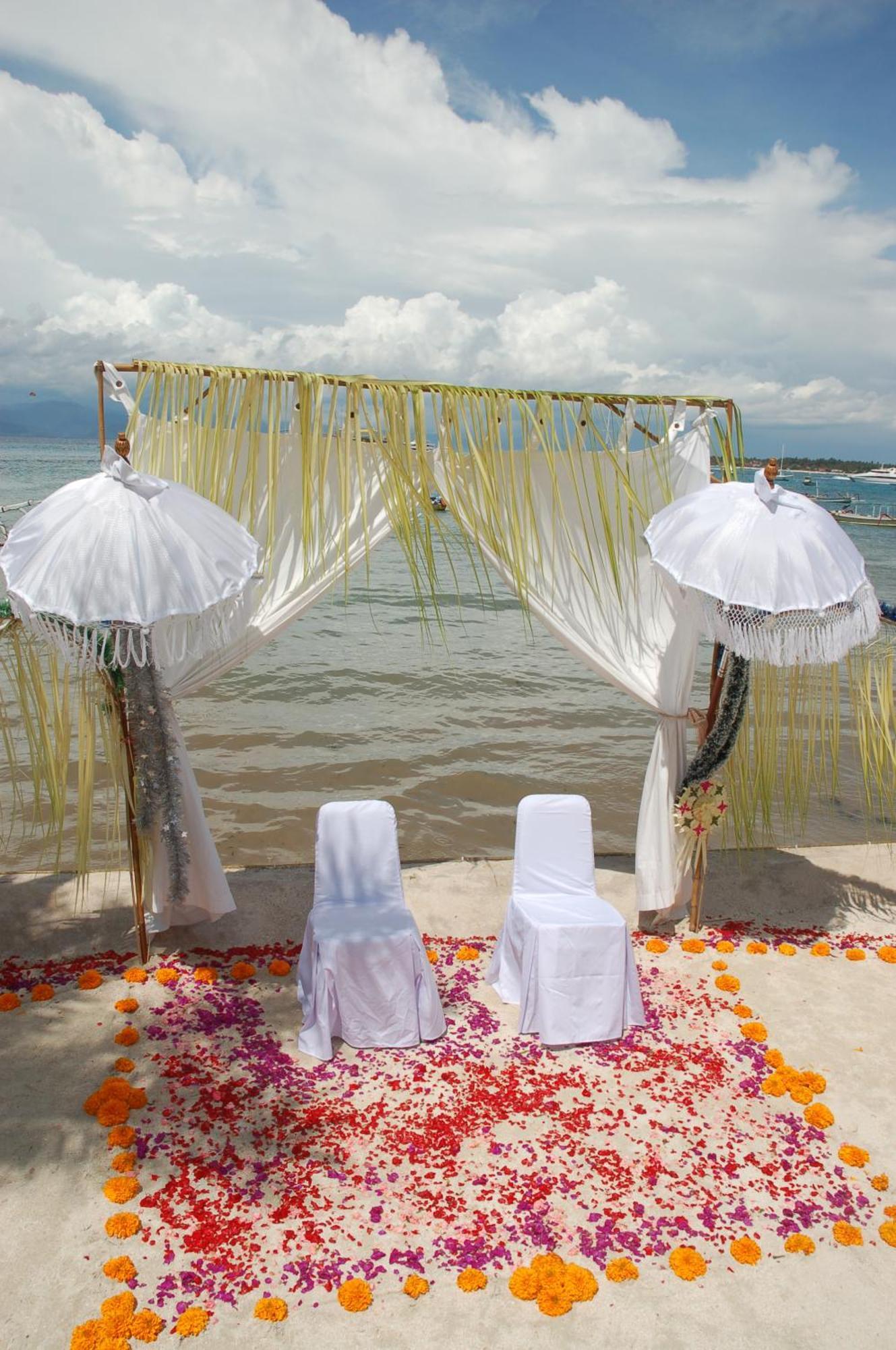 Bay Shore Huts Nusa Lembongan  Exterior photo