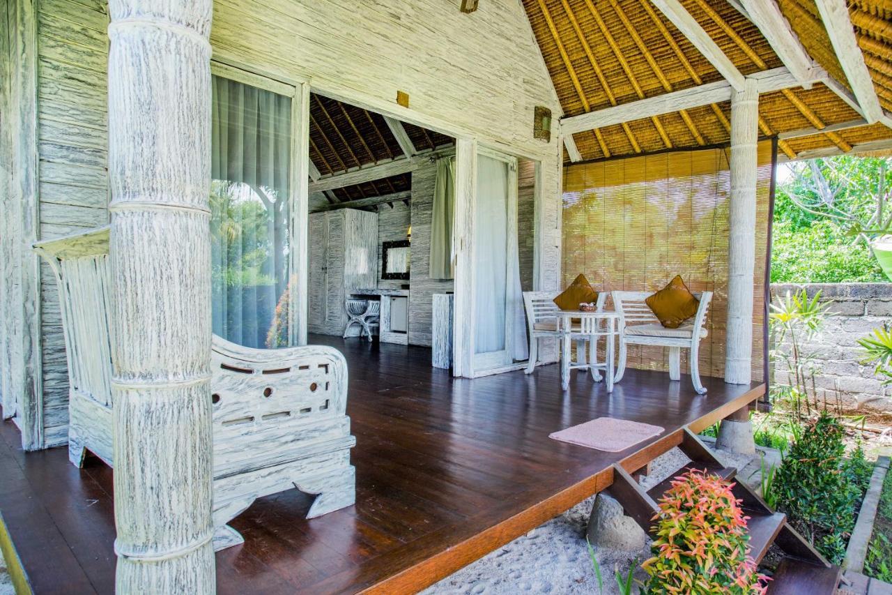 Bay Shore Huts Nusa Lembongan  Exterior photo