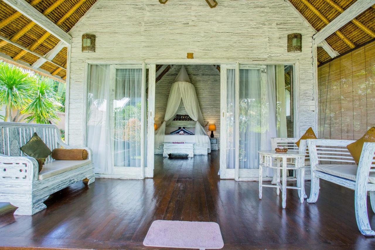 Bay Shore Huts Nusa Lembongan  Exterior photo